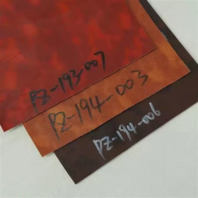 Кожаный спящий диван